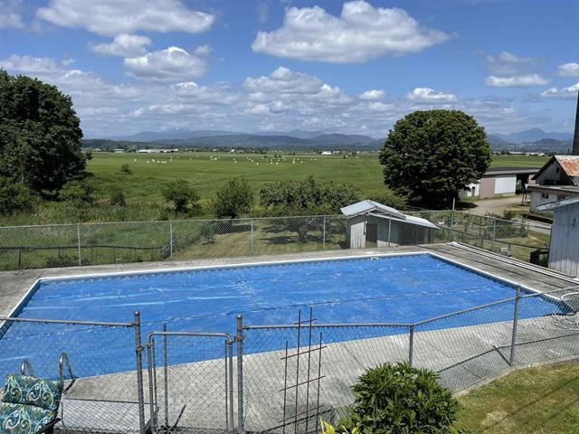 Pantry Photo of 32383 Downes Road, Abbotsford, BC