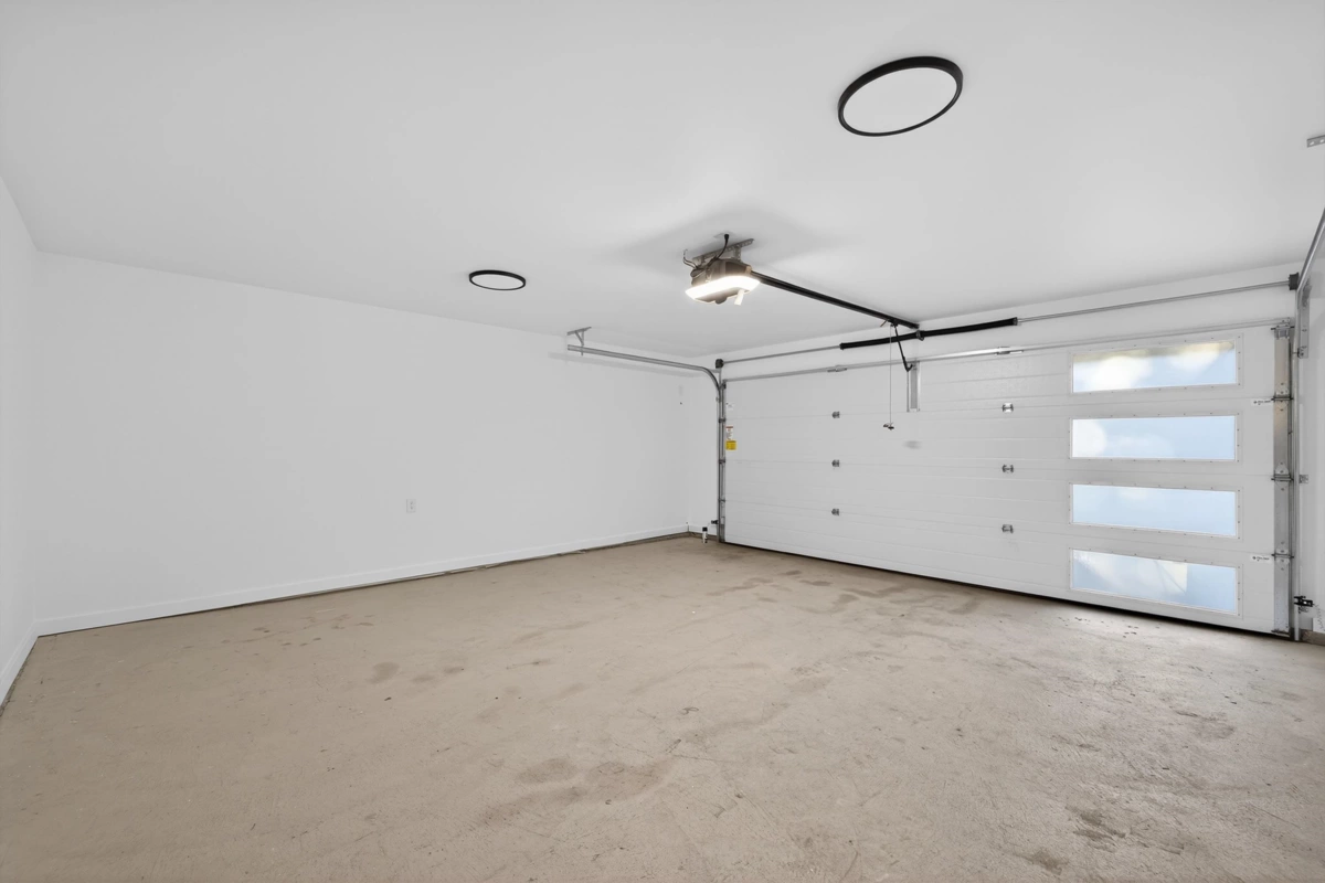 Outdoor Deck Photo of 7808 Wiltshire Boulevard, Delta, BC