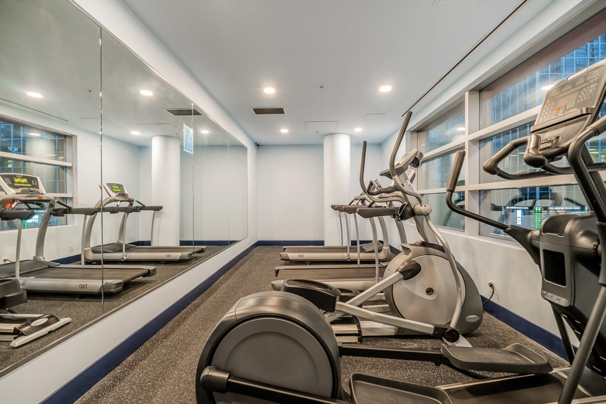 Garden / Landscaping Photo of 807 1211 Melville Street, Vancouver, BC