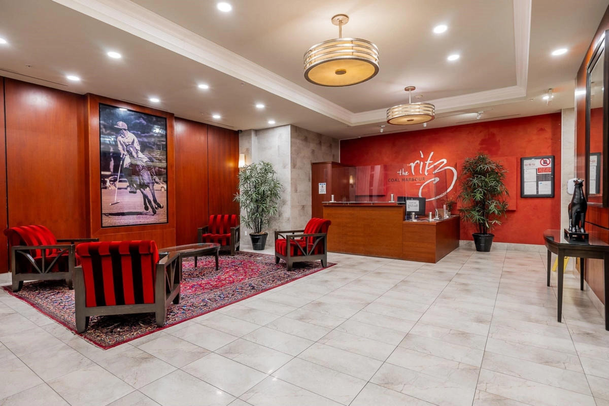 Mudroom Photo of 807 1211 Melville Street, Vancouver, BC
