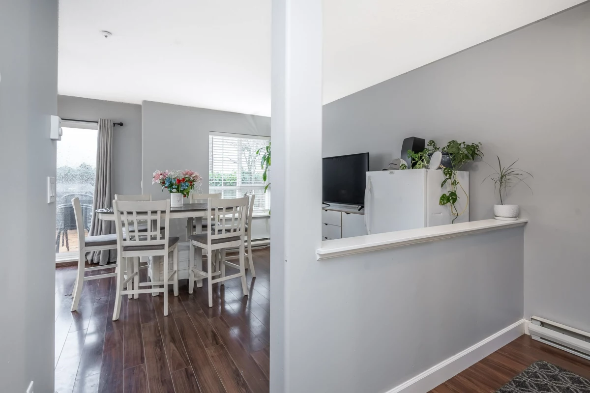 Bedroom 2 Photo of 27 8890 Walnut Grove Drive, Langley, BC