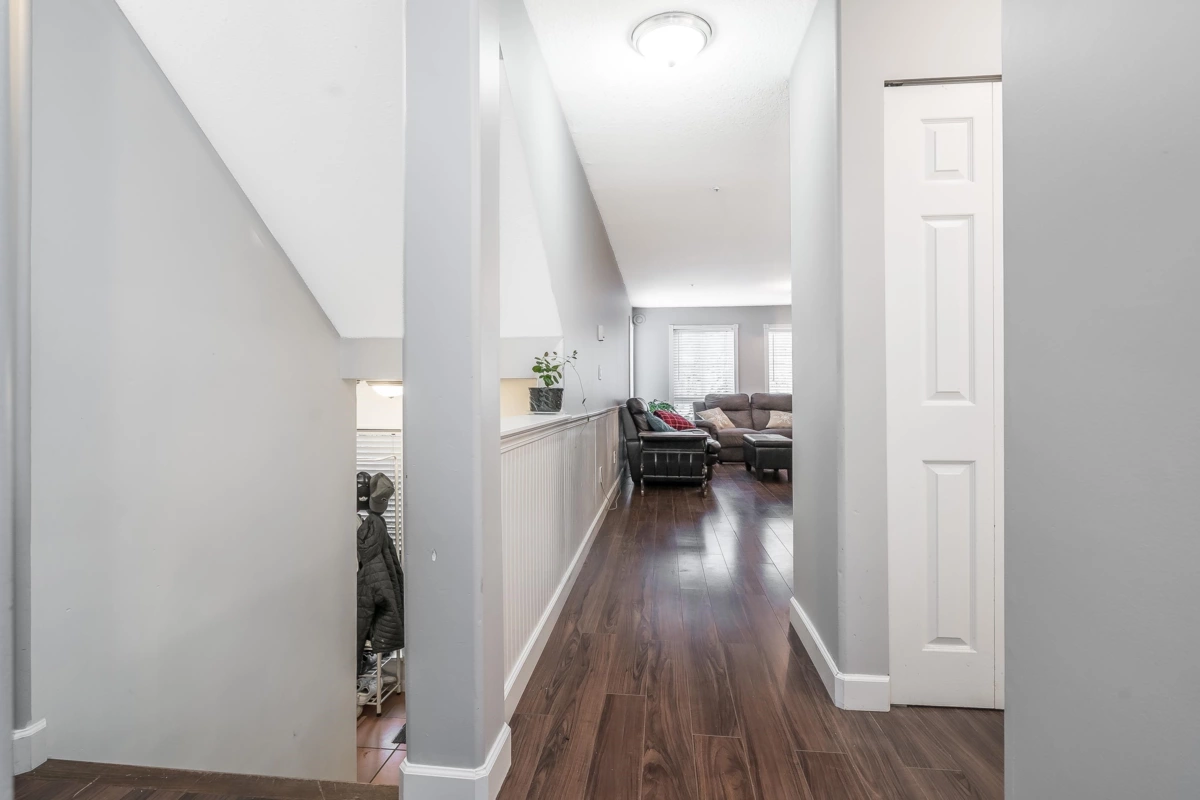 Kitchen Photo of 27 8890 Walnut Grove Drive, Langley, BC