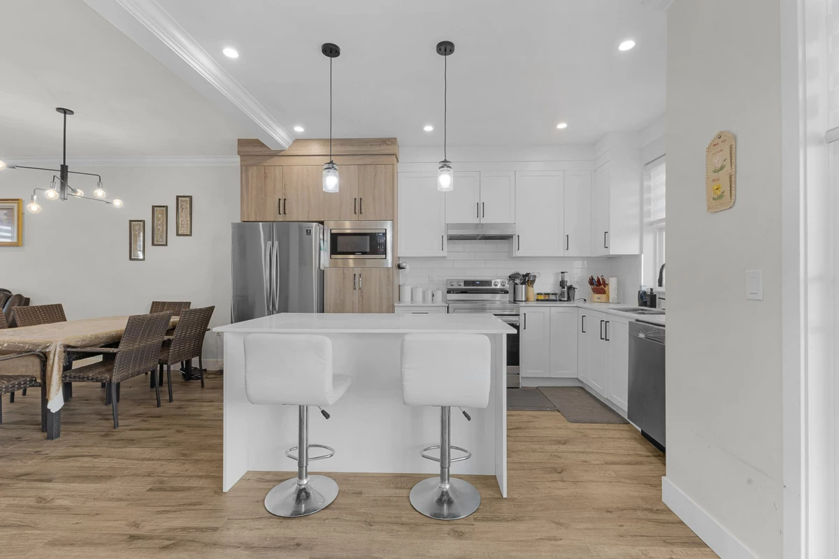 Primary Bedroom Photo of 13 2033 Mckenzie Road, Abbotsford, BC