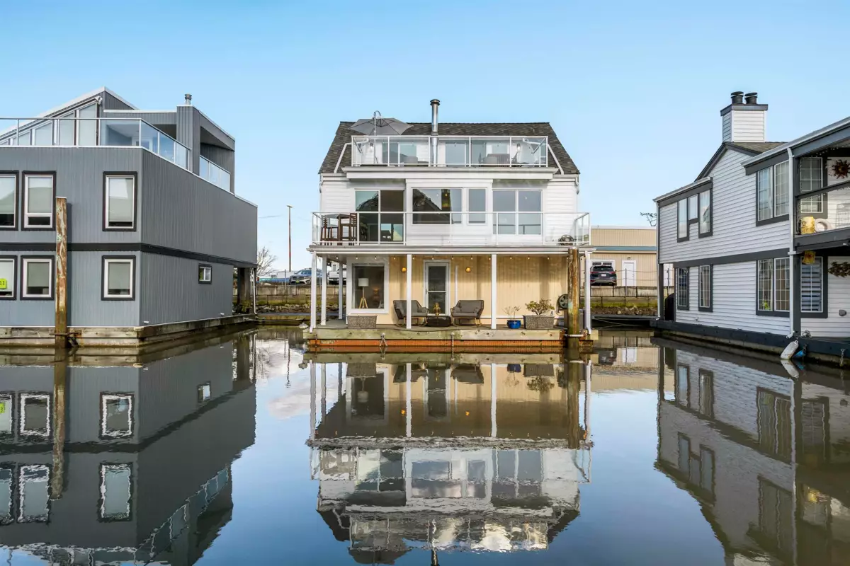 Community Amenities Photo (Clubhouse) of 10 3459 W River Road, Ladner, BC