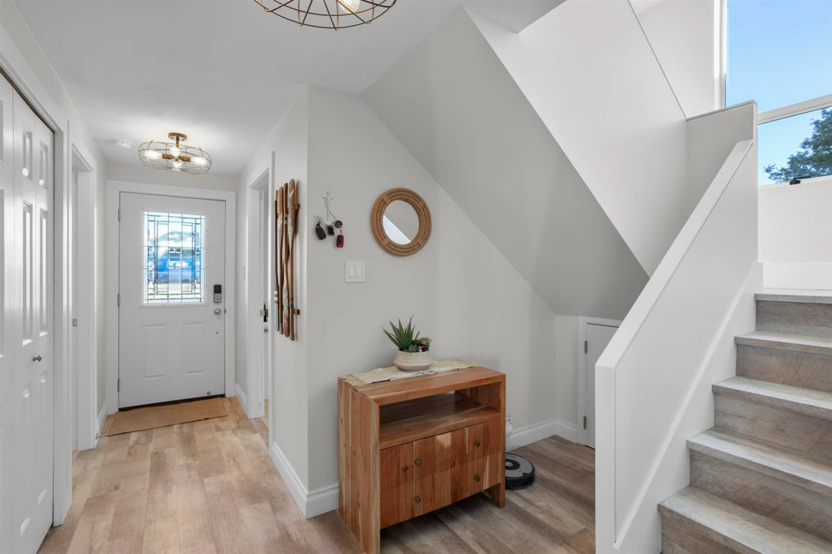 Front Yard Photo of 10 3459 W River Road, Ladner, BC