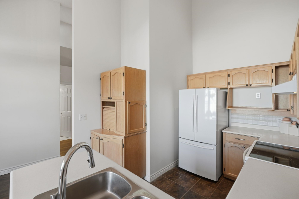 Breakfast Nook Photo of 123 9012 Walnut Grove Drive, Langley, BC