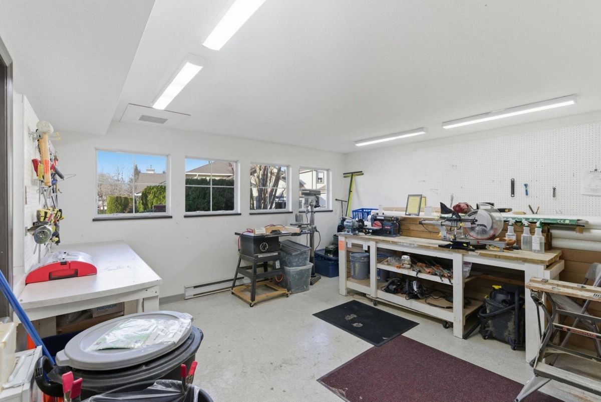 Community Amenities Photo (Clubhouse) of 123 9012 Walnut Grove Drive, Langley, BC