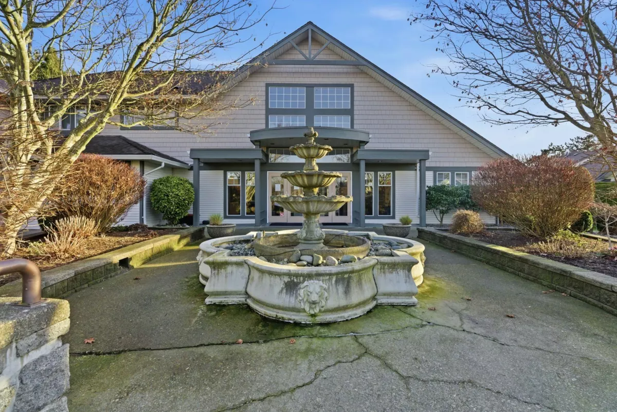 Front Yard Photo of 123 9012 Walnut Grove Drive, Langley, BC