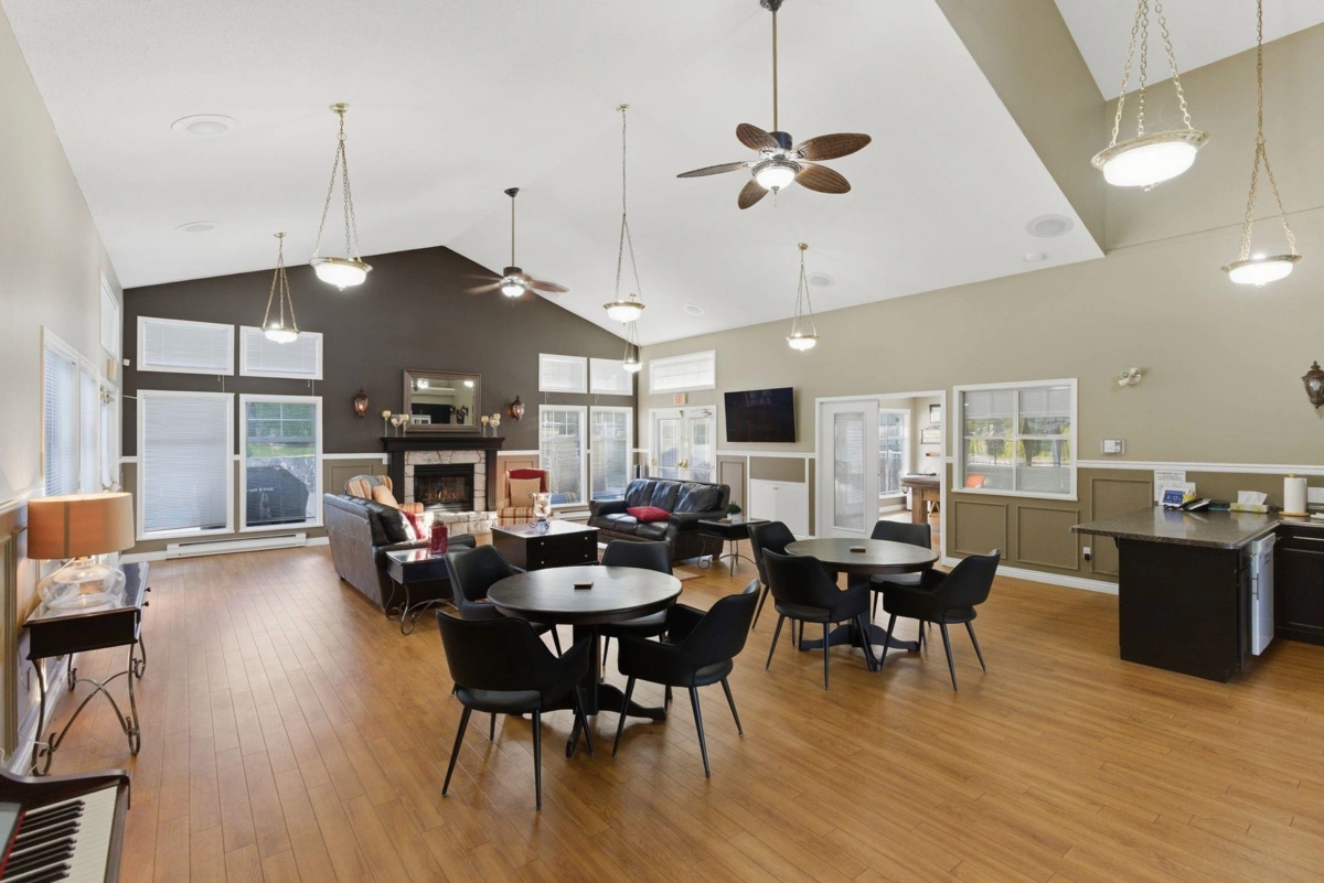 Swimming Pool Photo of 123 9012 Walnut Grove Drive, Langley, BC