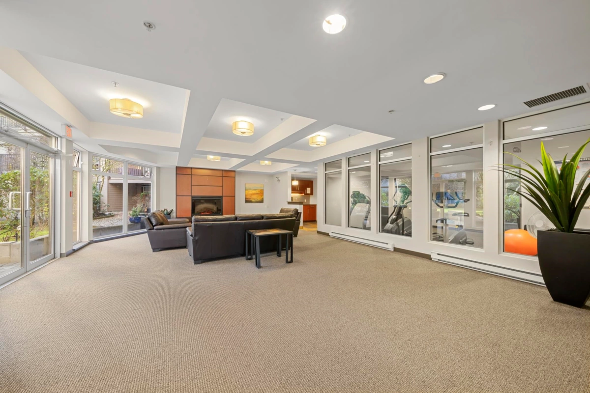 Backyard Photo of 310 15168 19 Avenue, Surrey, BC