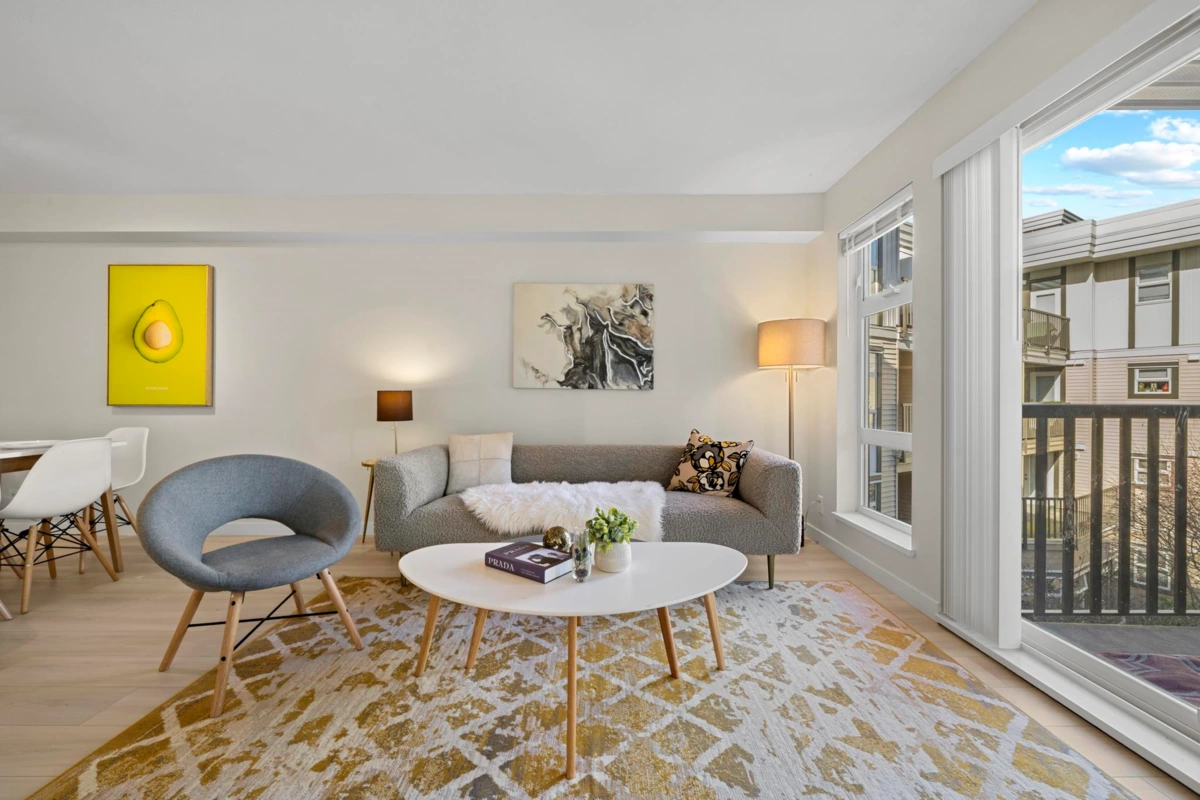 Breakfast Nook Photo of 310 15168 19 Avenue, Surrey, BC