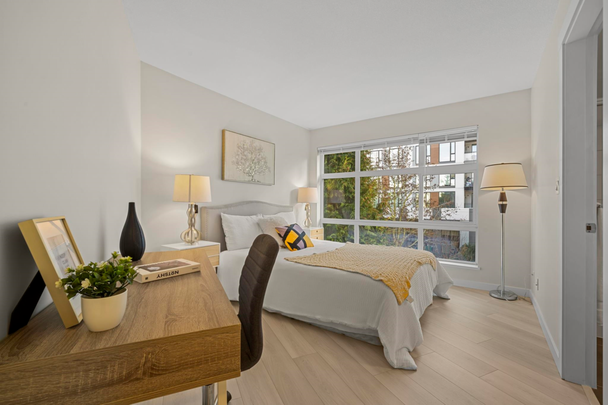 Laundry Room Photo of 310 15168 19 Avenue, Surrey, BC