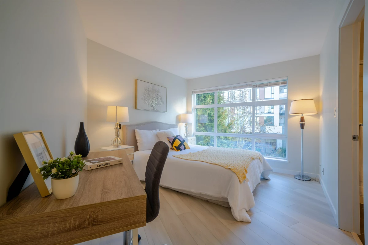 Office / Den Photo of 310 15168 19 Avenue, Surrey, BC