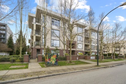 310 15168 19 Avenue, Surrey, BC, Surrey — Apartment/Condo for sale