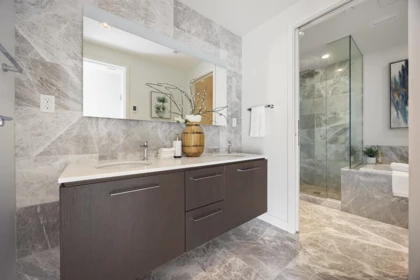 Hallway Photo of 1004 6633 Pearson Way, Richmond, BC