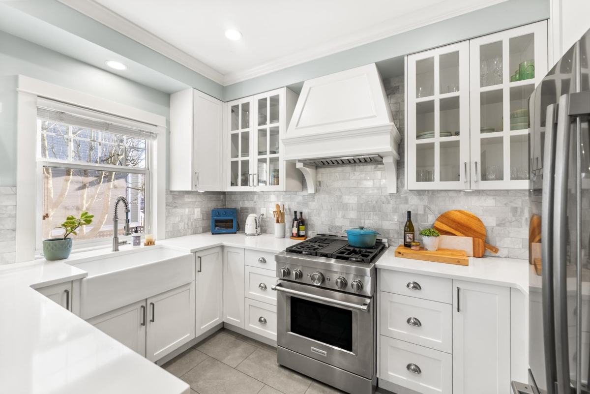 Powder Room Photo of 4 6333 Princess Lane, Richmond, BC