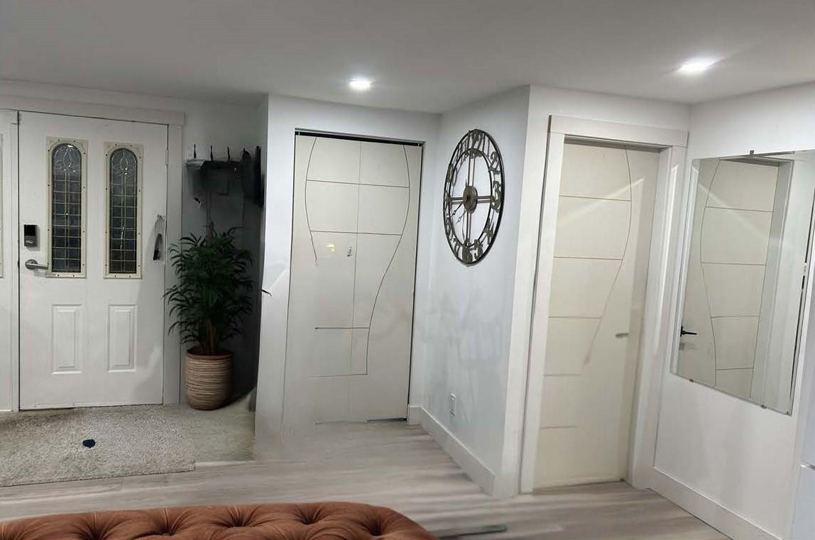 Family Room Photo of 212 201 Cayer Street, Coquitlam, BC