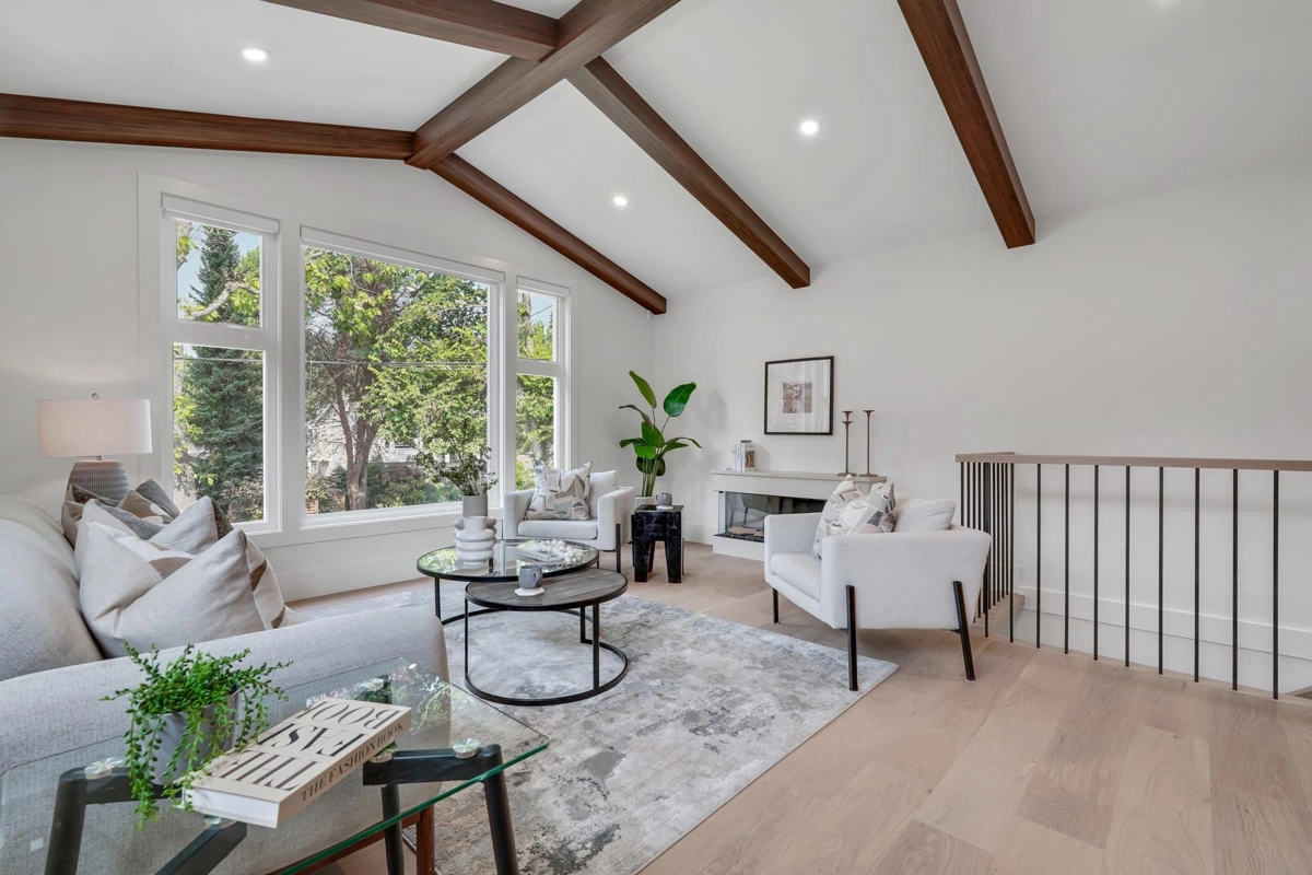 Family Room Photo of 12660 14b Avenue, Surrey, BC