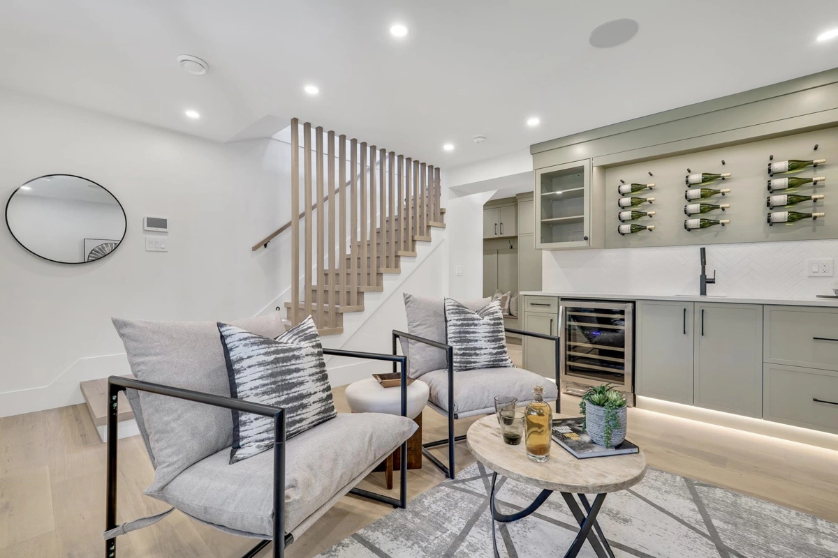 Garage Interior Photo of 12660 14b Avenue, Surrey, BC