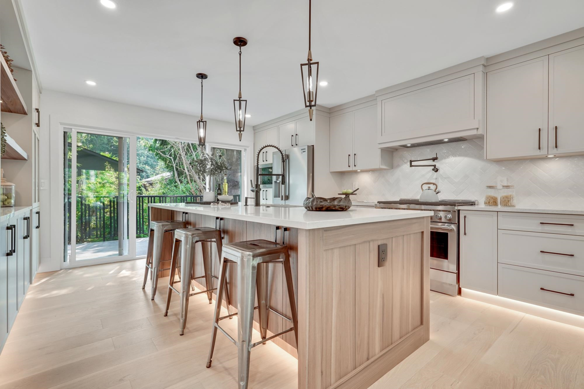 Pantry Photo of 12660 14b Avenue, Surrey, BC