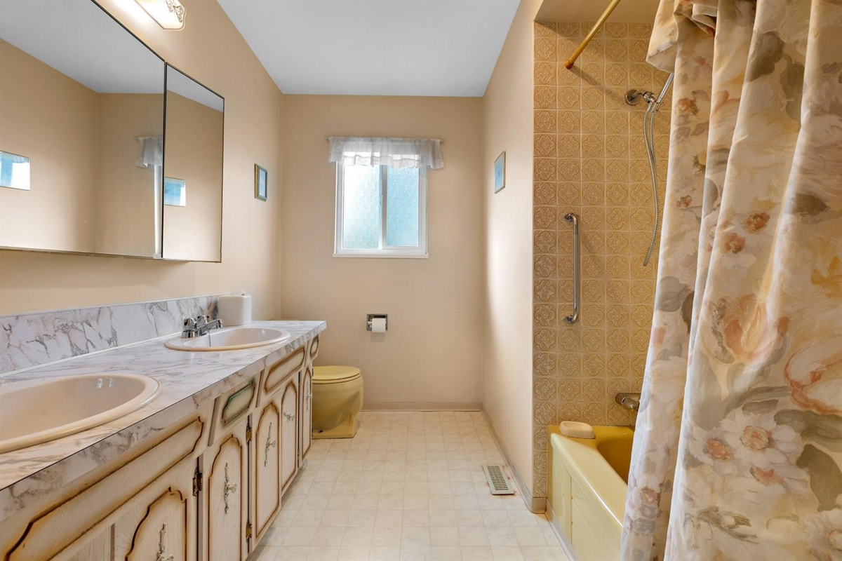 Loft / Bonus Room Photo of 3080 Turner Street, Vancouver, BC