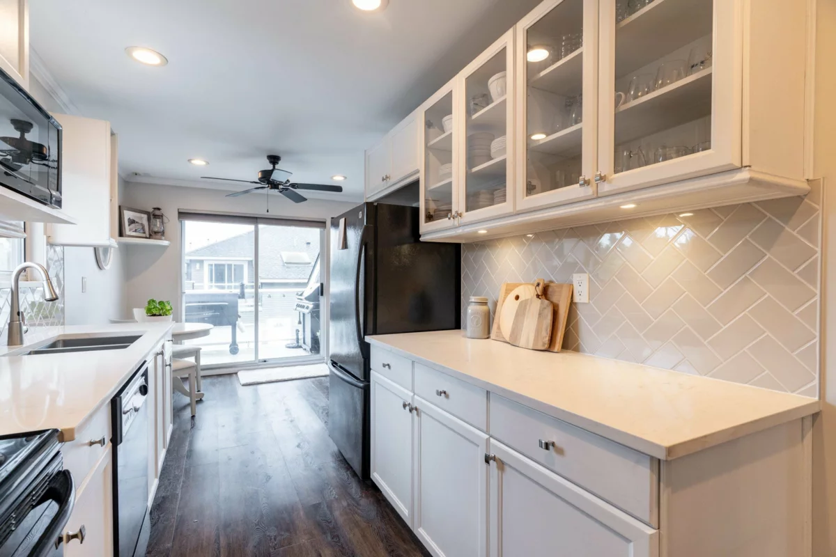 Dining Area Photo of 7 6280 48a Avenue, Delta, BC