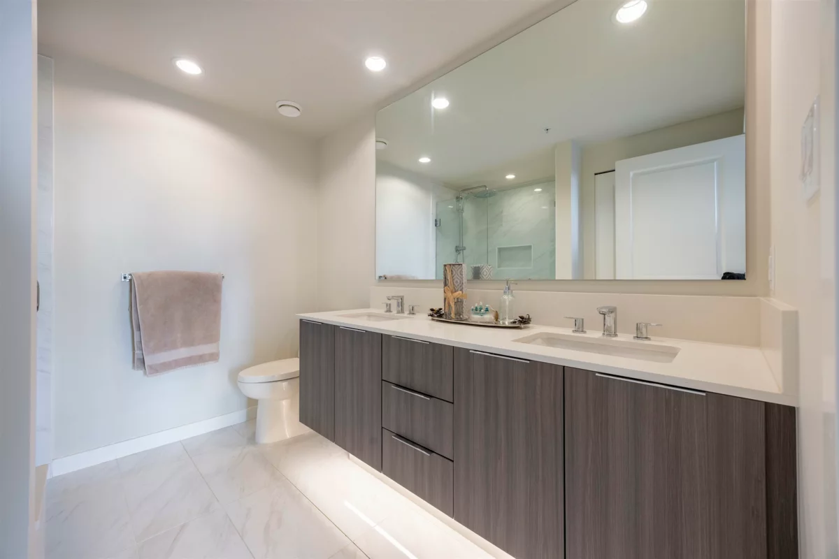 Guest Bathroom Photo of 1204 3096 Windsor Gate, Coquitlam, BC