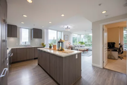 1204 3096 Windsor Gate, Coquitlam, BC
