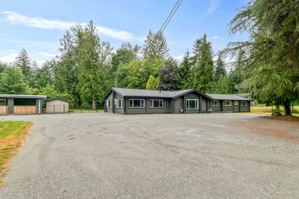 Primary Bathroom Photo of 22948 132 Avenue, Maple Ridge, BC