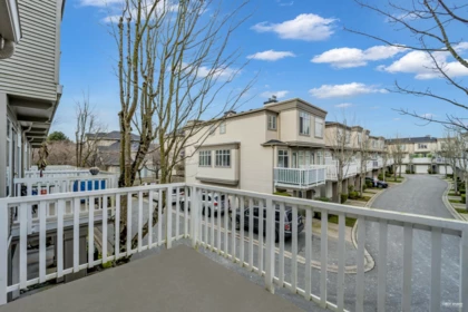 Walk-In Closet Photo of 32 6179 No. 1 Road, Richmond, BC