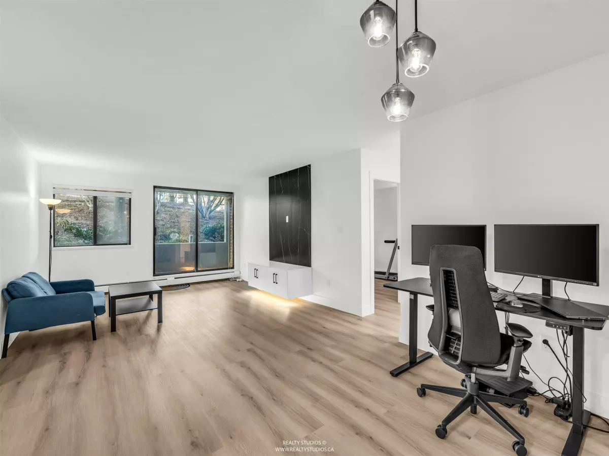 Bedroom 3 Photo of 111 10698 151a Street, Surrey, BC