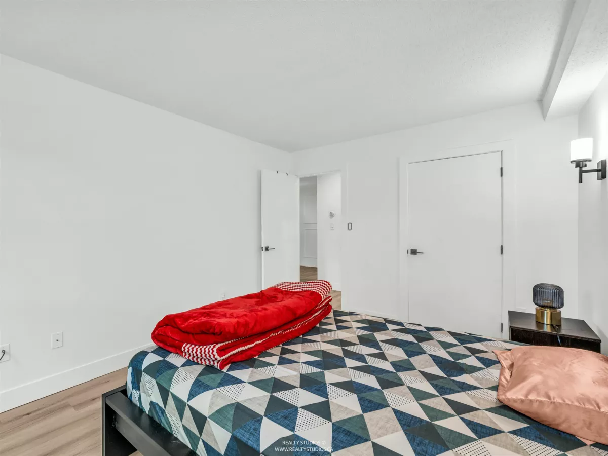 Laundry Room Photo of 111 10698 151a Street, Surrey, BC