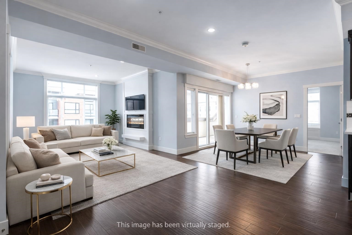 Breakfast Nook Photo of 302 14885 60 Avenue, Surrey, BC