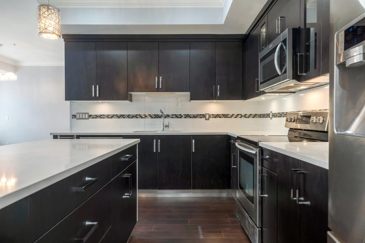 Family Room Photo of 302 14885 60 Avenue, Surrey, BC