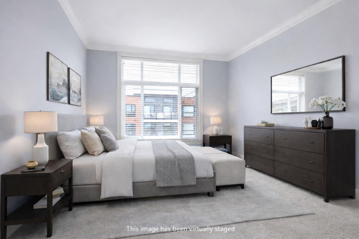 Hallway Photo of 302 14885 60 Avenue, Surrey, BC