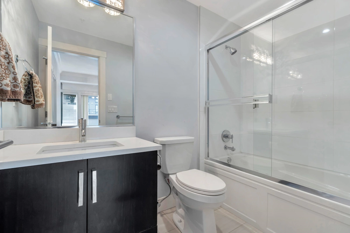 Hot Tub / Spa Photo of 302 14885 60 Avenue, Surrey, BC