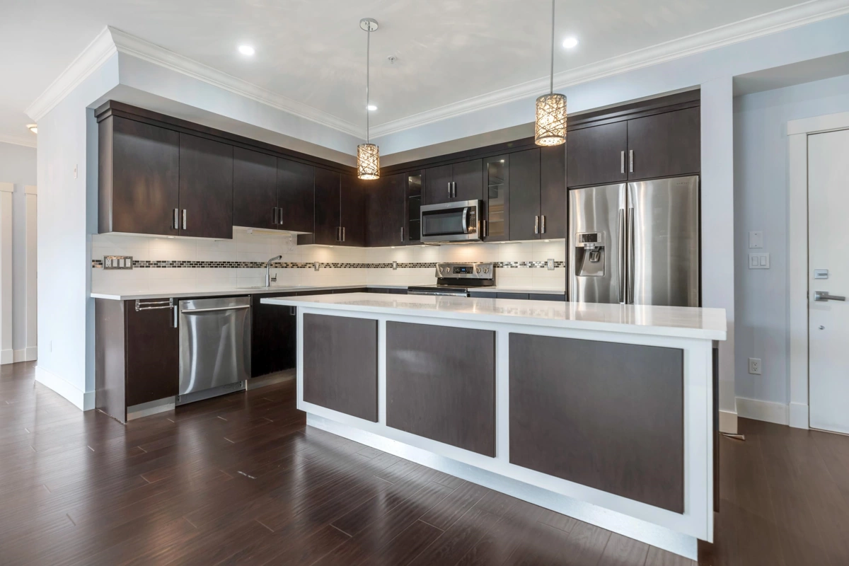 Kitchen Island Photo of 302 14885 60 Avenue, Surrey, BC