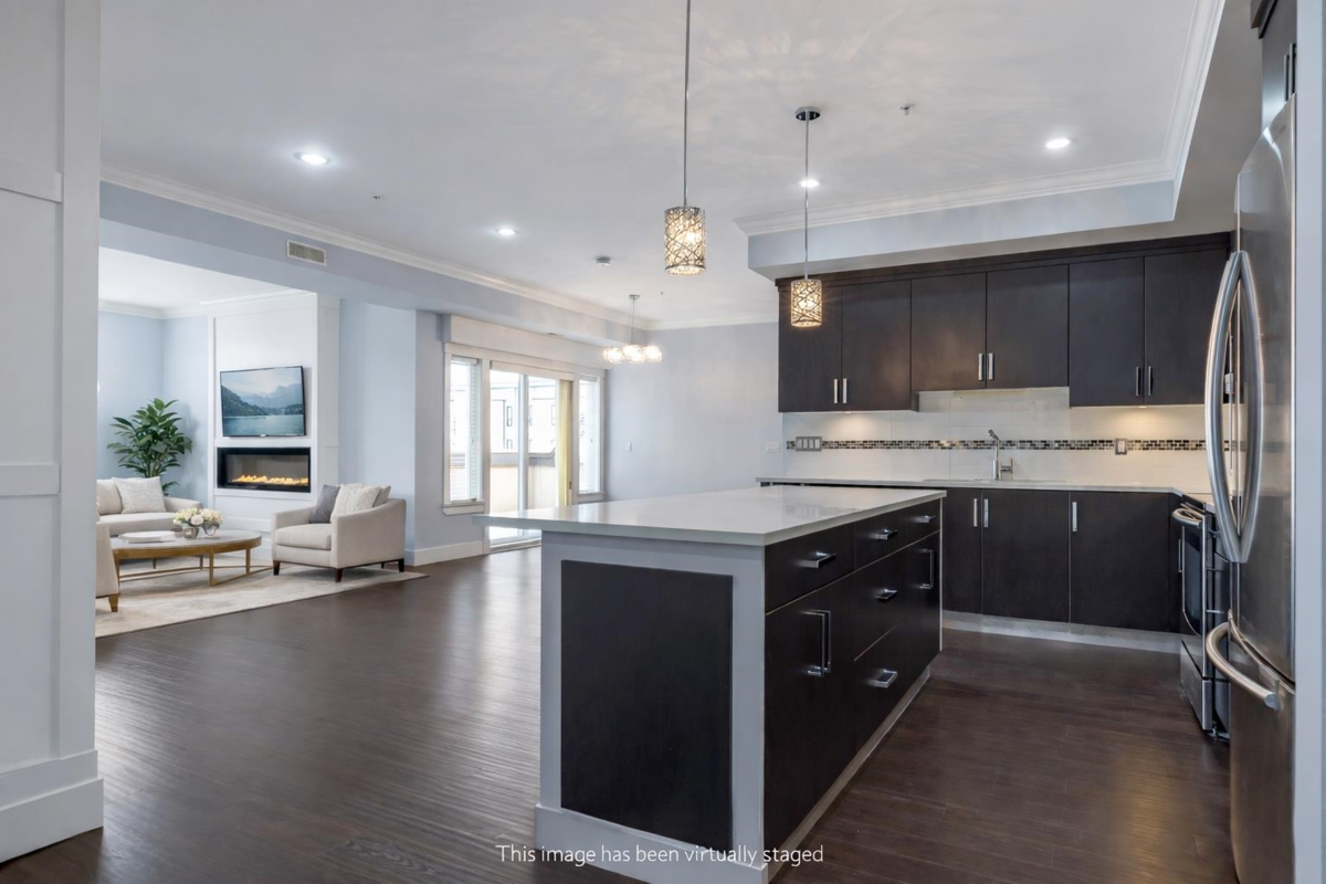 Living Room Photo of 302 14885 60 Avenue, Surrey, BC