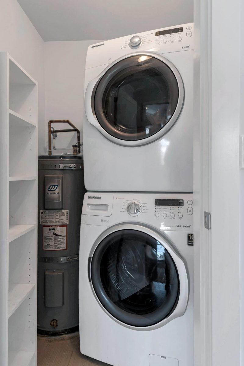 Neighborhood Park Photo Near 302 14885 60 Avenue, Surrey, BC