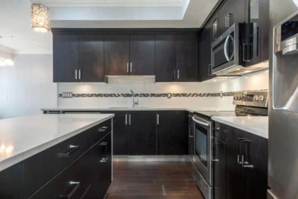 302 14885 60 Avenue, Surrey, BC