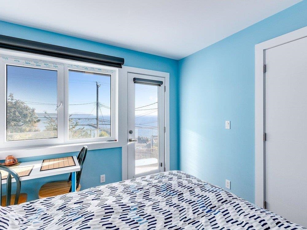 Bedroom 4 Photo of 15061 Victoria Avenue, White Rock, BC