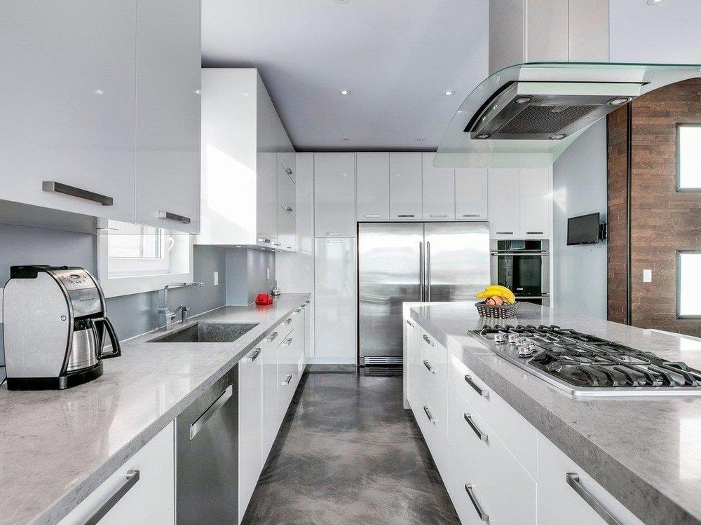 Dining Area Photo of 15061 Victoria Avenue, White Rock, BC