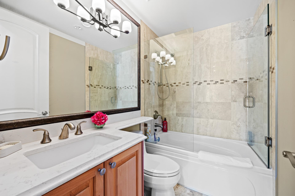 Staircase Photo of 4042 W 34th Avenue, Vancouver, BC