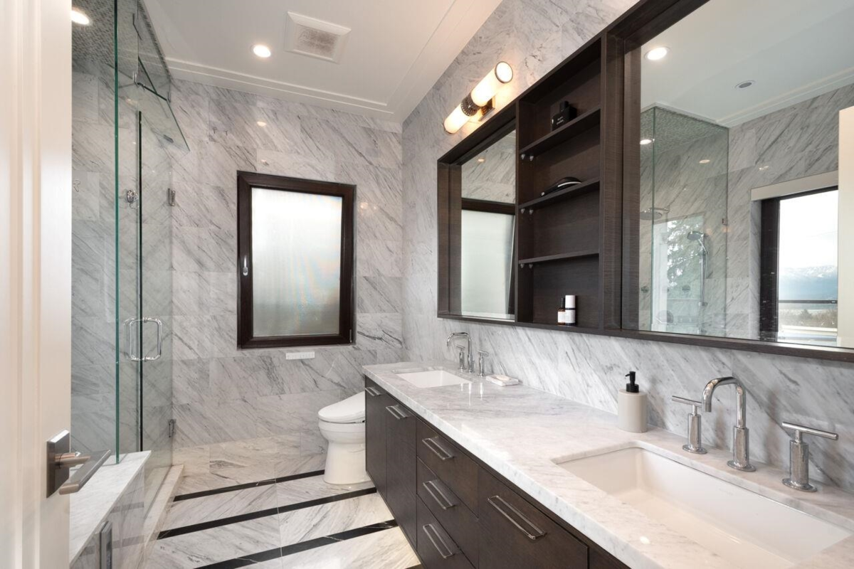 Backyard Photo of 3739 W 24th Avenue, Vancouver, BC