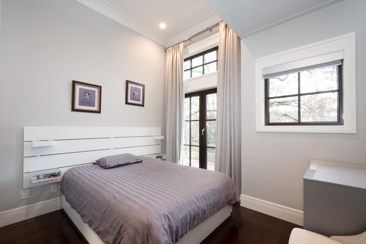 Swimming Pool Photo of 3739 W 24th Avenue, Vancouver, BC