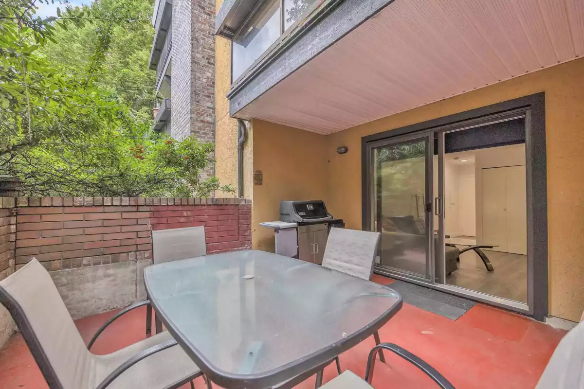 Guest Bathroom Photo of 107 215 N Templeton Drive, Vancouver, BC