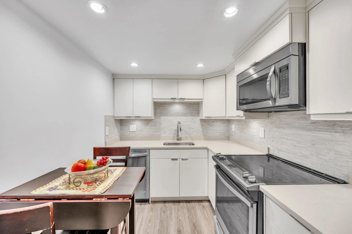 Walk-In Closet Photo of 107 215 N Templeton Drive, Vancouver, BC