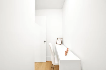 Guest Bathroom Photo of 207 37 Agnes Street, New Westminster, BC