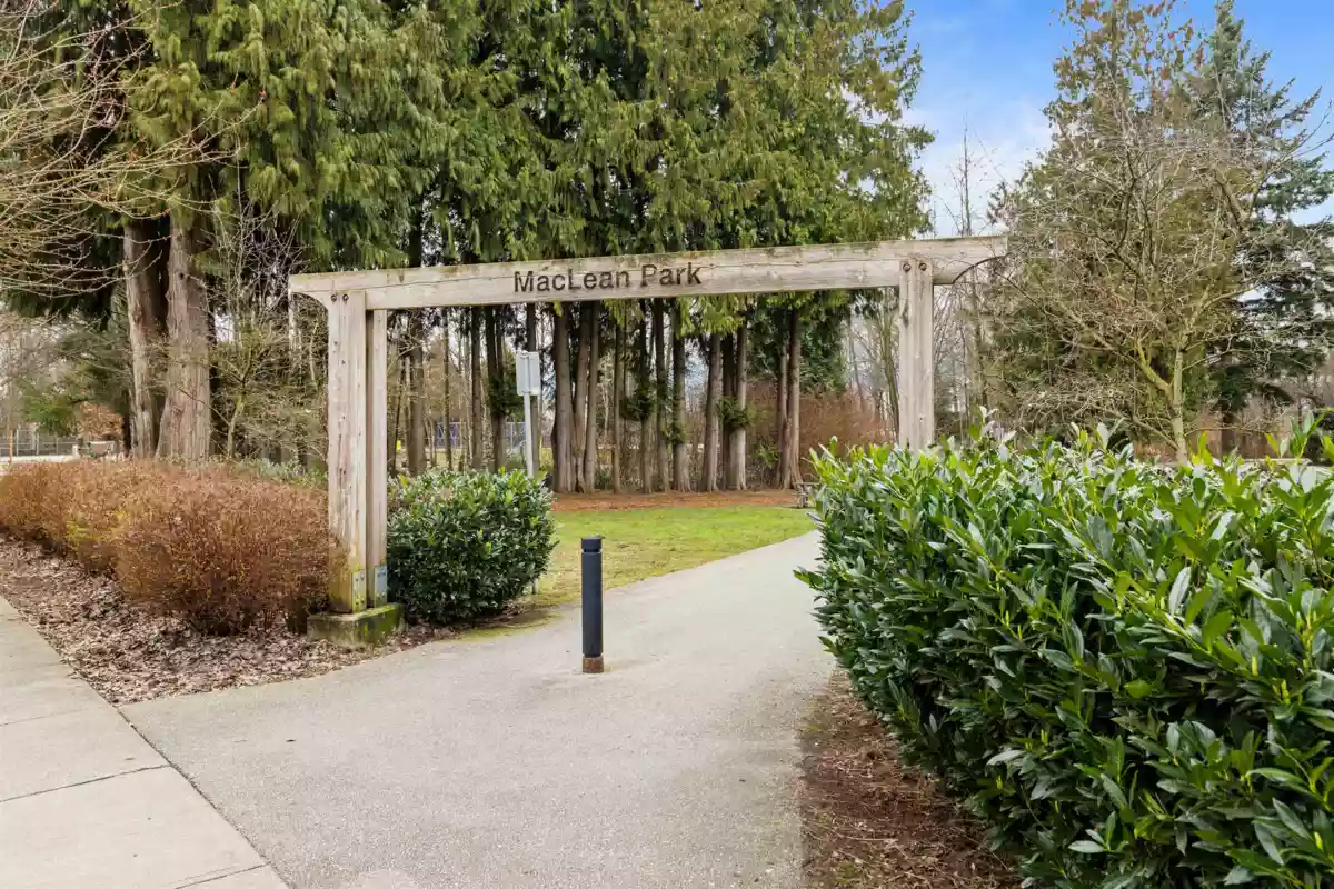 Hallway Photo of 212 19091 Mcmyn Road, Pitt Meadows, BC