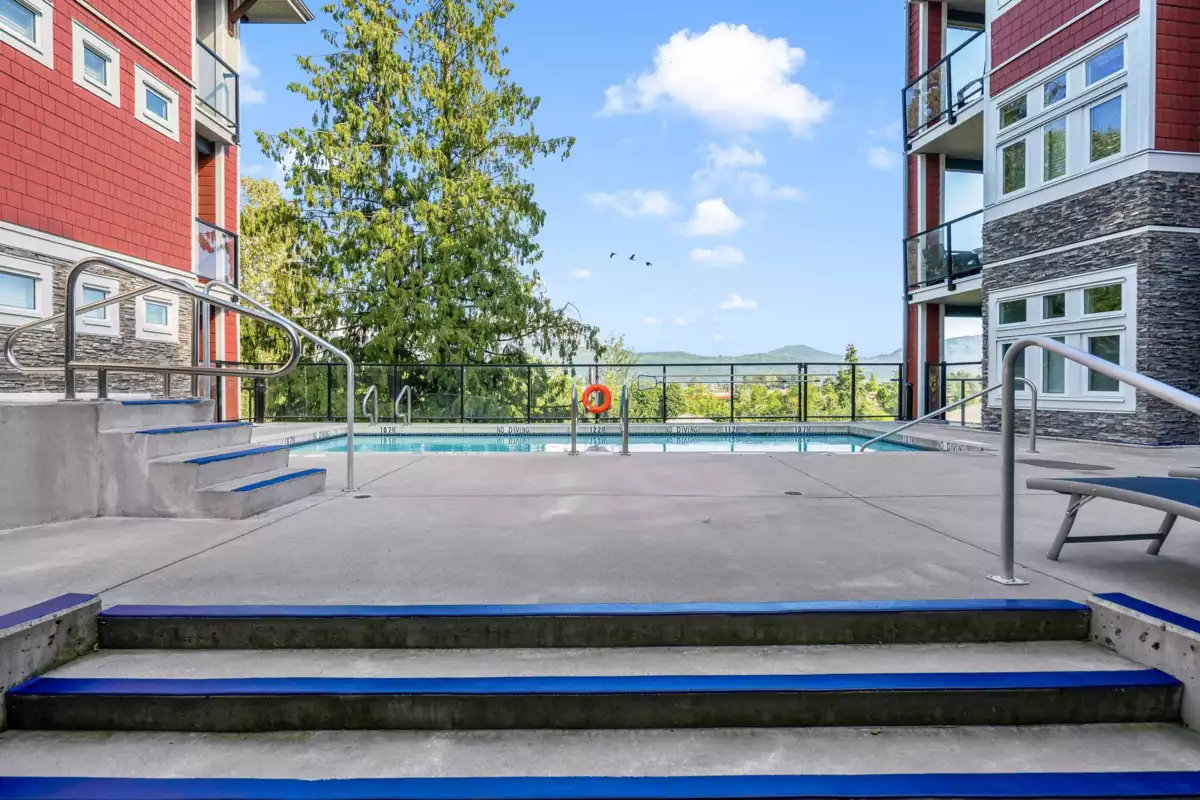 Aerial View of 404 2238 Whatcom Road, Abbotsford, BC